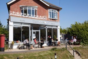 the-piano-cafe-freshwater the-piano-cafe-freshwater